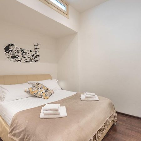 Art Gallery Apartment In Florence - Hosted By Sweetstay Экстерьер фото