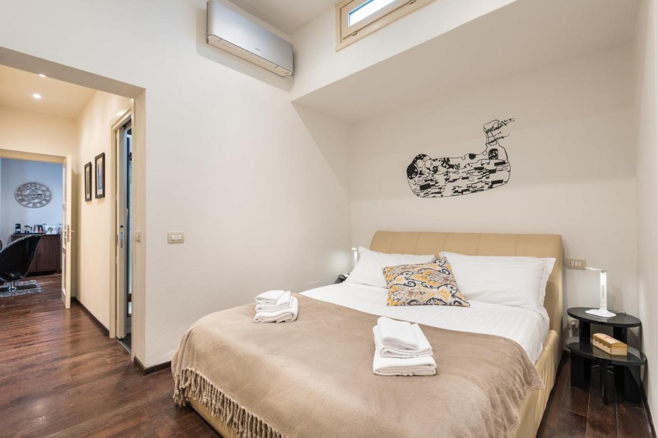 Art Gallery Apartment In Florence - Hosted By Sweetstay Экстерьер фото