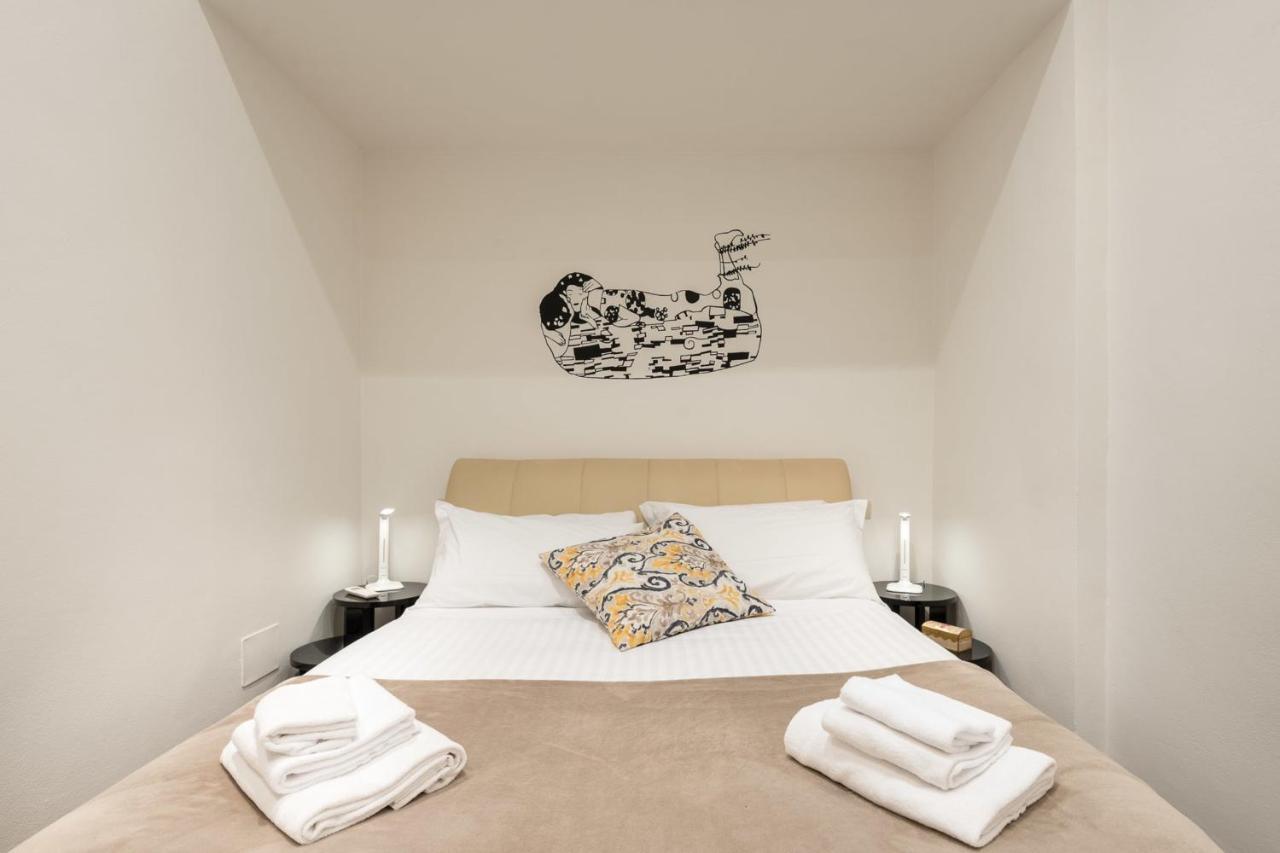 Art Gallery Apartment In Florence - Hosted By Sweetstay Экстерьер фото