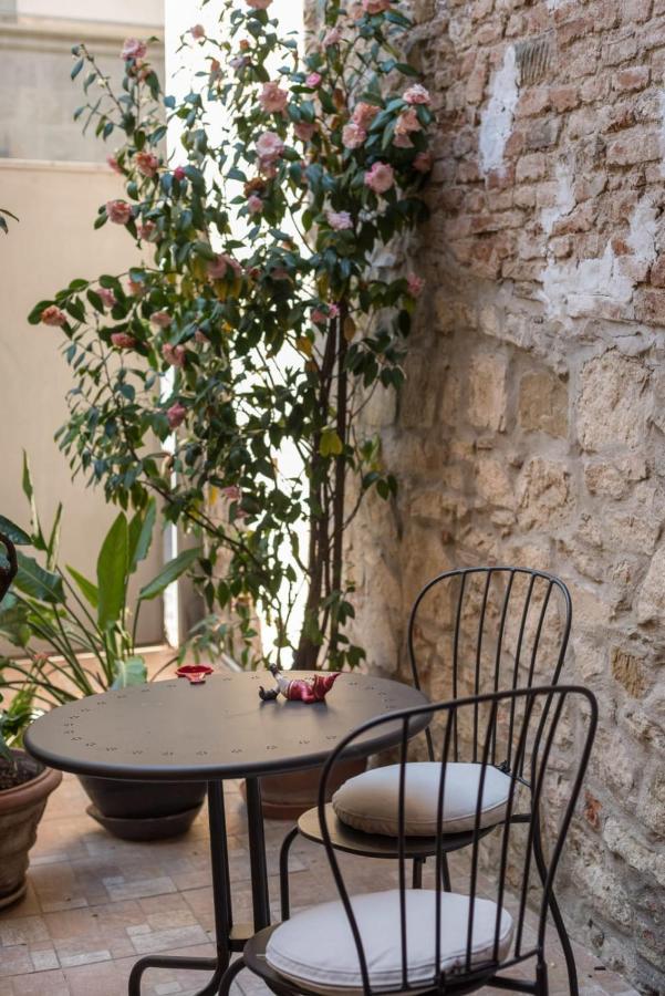 Art Gallery Apartment In Florence - Hosted By Sweetstay Экстерьер фото